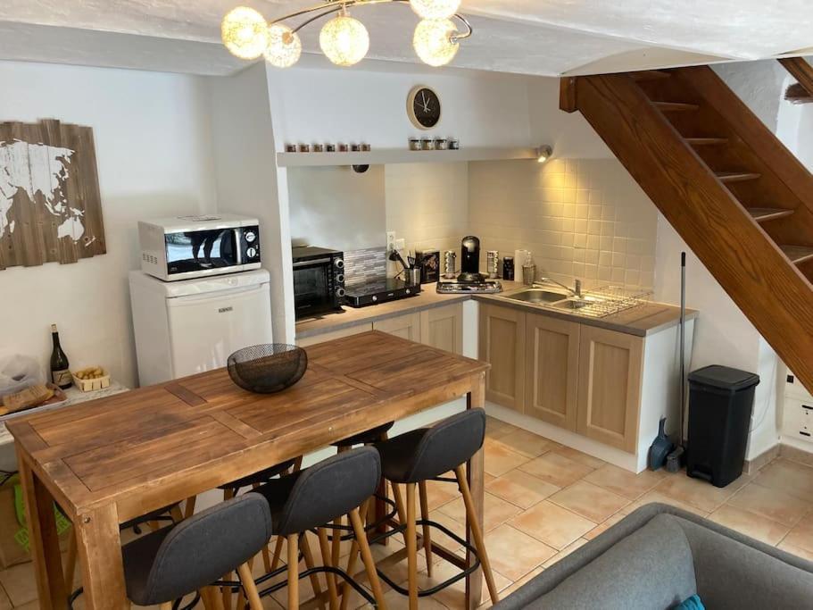 Petite Maison En Provence Plaisians Bagian luar foto