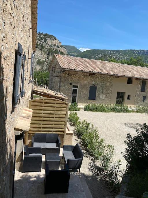 Petite Maison En Provence Plaisians Bagian luar foto